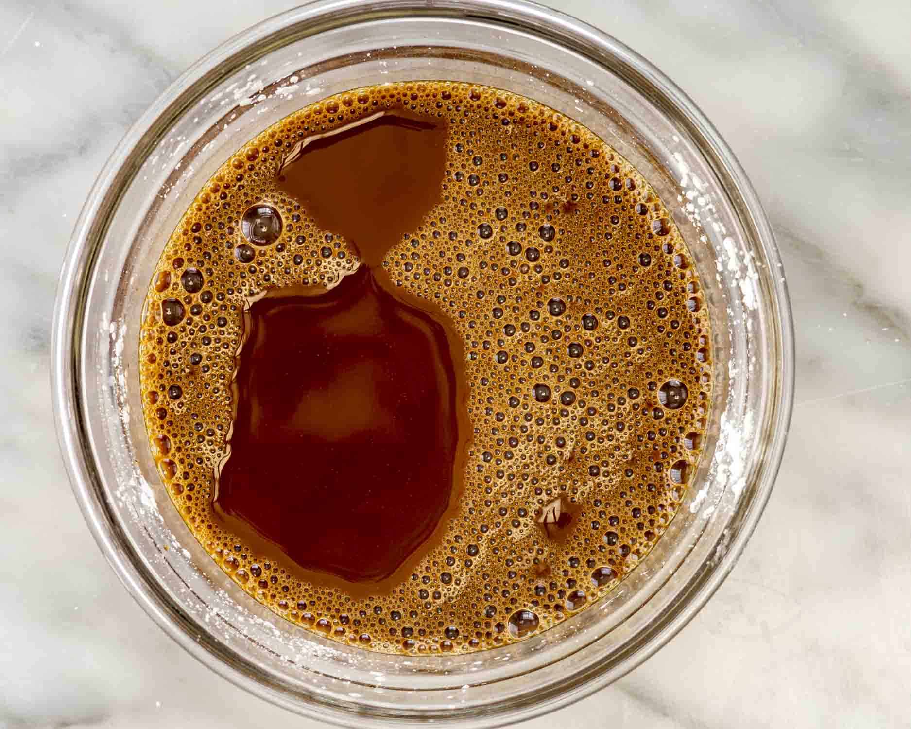 process shots showing how to make pepper steak.